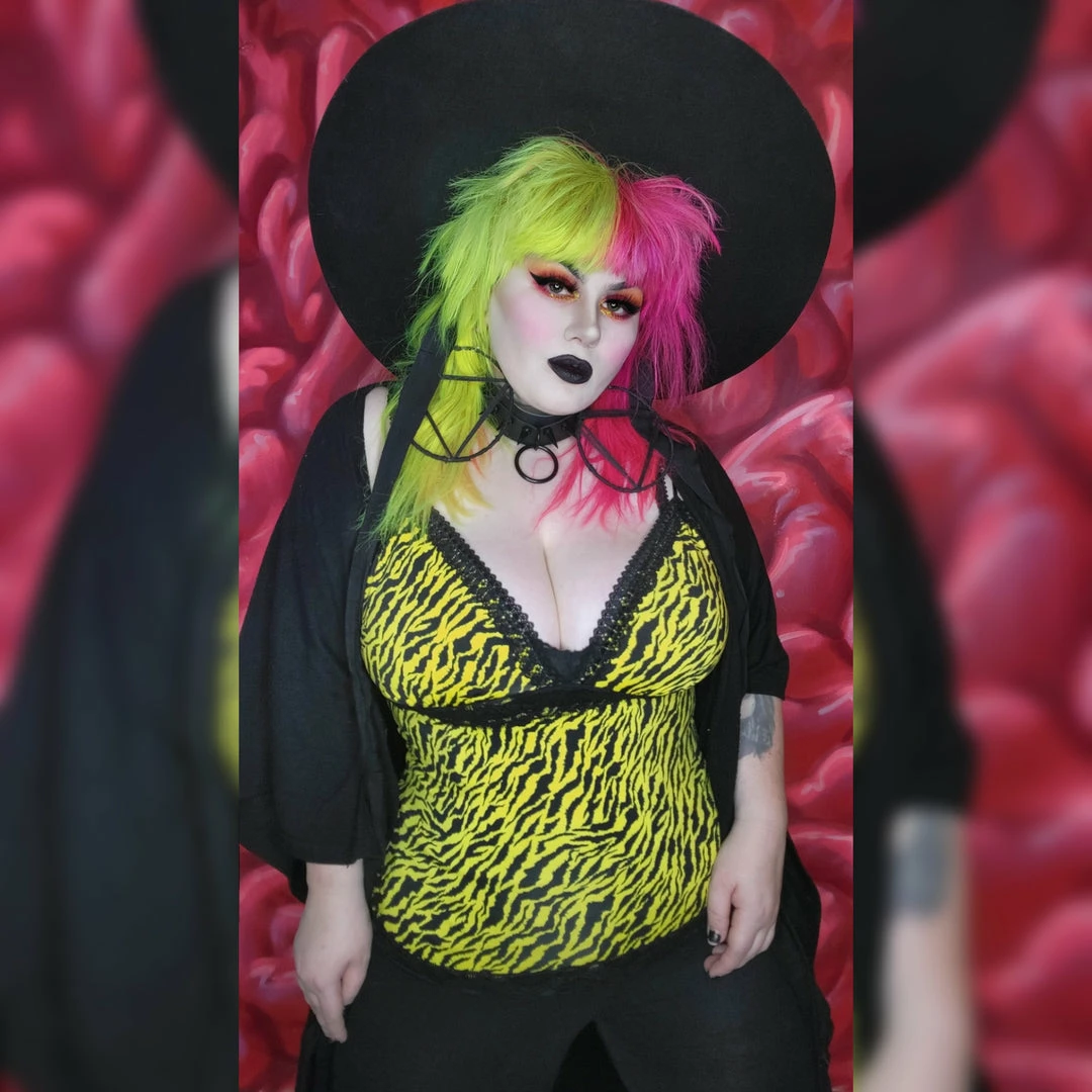 Hot Sale โ๏ธ SOURPUSS PIZZAZZ CAMI TANKTOP YELLOW ZEBRA Neon Dreams ๐ 3 SOURPUSS PIZZAZZ CAMI TANKTOP YELLOW ZEBRA Neon Dreams