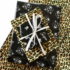 Best Sale ✨ Shop Sourpuss SOURPUSS GIFT WRAP SET SOURPUSS LOGO/LEOPARD 😀 7 Shop Sourpuss SOURPUSS GIFT WRAP SET SOURPUSS LOGO/LEOPARD