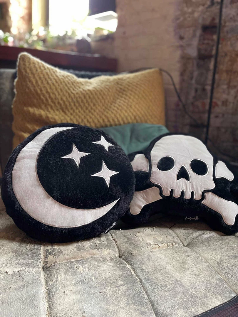 Wholesale ๐ Haunted Homewares SOURPUSS FURRY SKULL & BONES PILLOW ๐งจ 4 Haunted Homewares SOURPUSS FURRY SKULL & BONES PILLOW