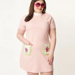 What's New SMAK PARLOUR MOCK NECK TURTLENECK WAVE MAKER DRESS PINK