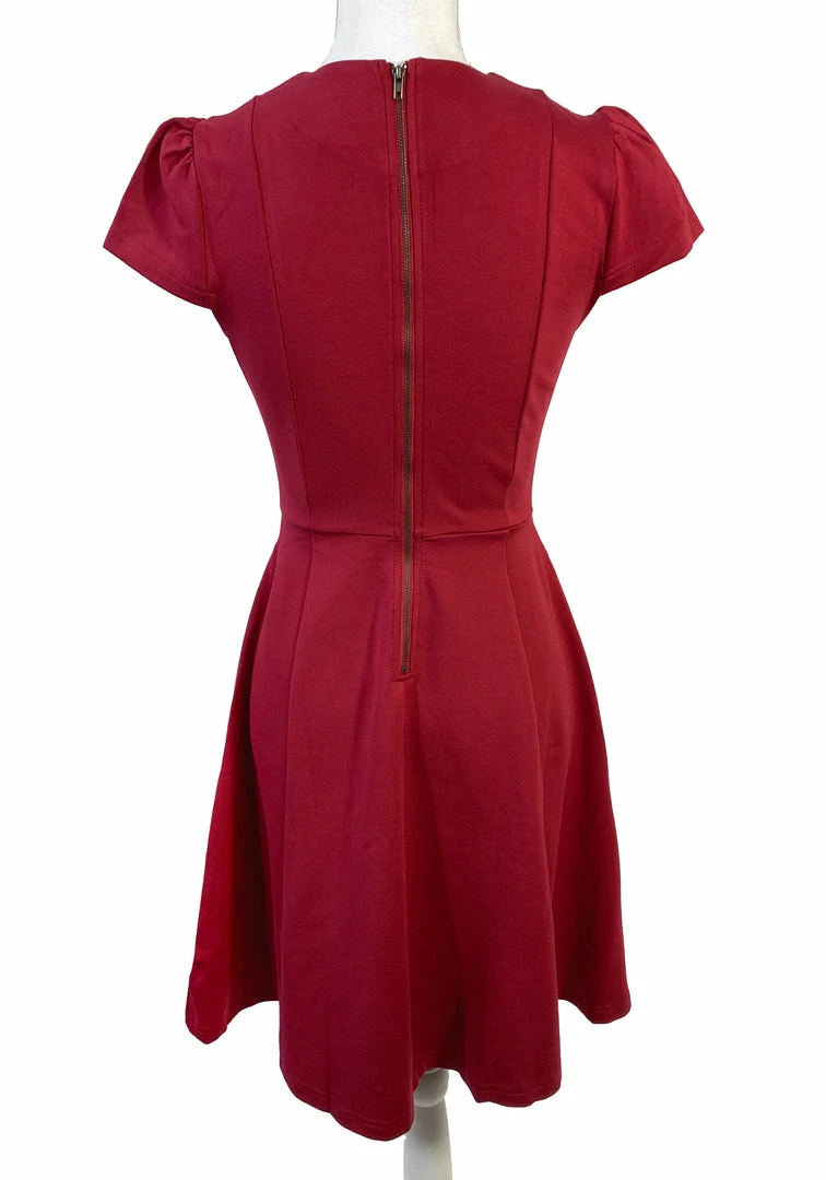 Promo 😉 SOURPUSS STUD COLLAR 👗 DRESS RED 👏 6 SOURPUSS STUD COLLAR DRESS RED