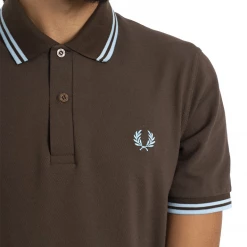 FRED PERRY TWIN TIPPED POLO CHOCOLATE/ICE Apparel